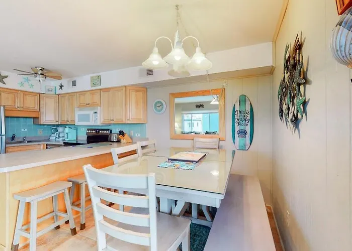 Holiday home Surfs Up 301
